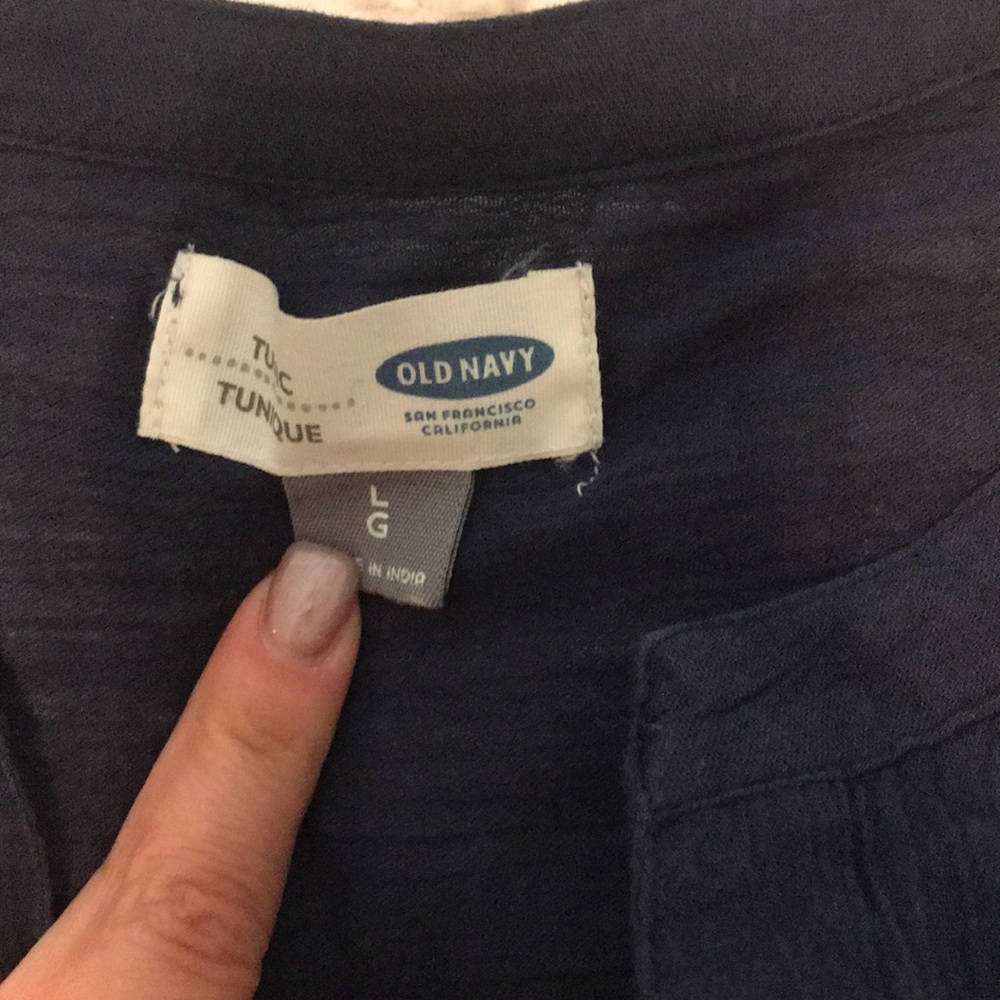 Tunic - Picture 2 of 3